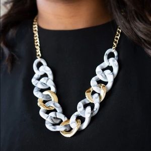 NWOT Paparazzi Marble and Gold Chain Necklace Set